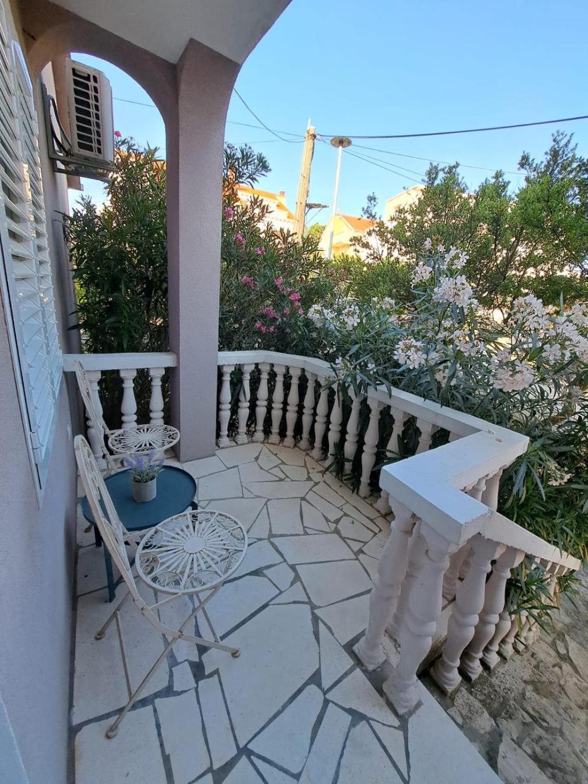 Spacious Apartment Amaros Korčula Екстериор снимка